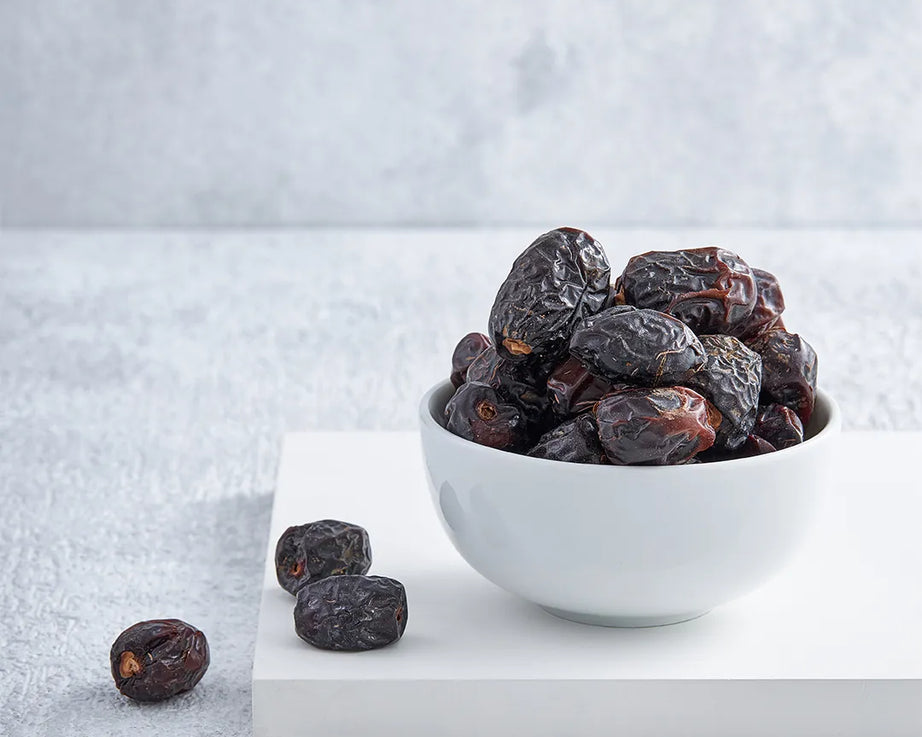 تمر عجوة المدينه المنوره